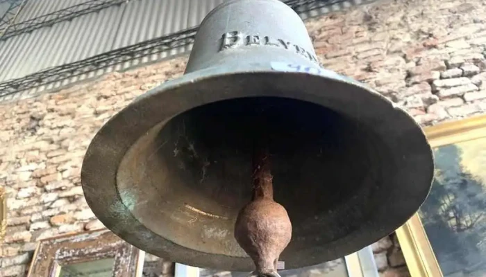 Gran Campana En Bronce Belvedere 25 2 - 06-12-2020