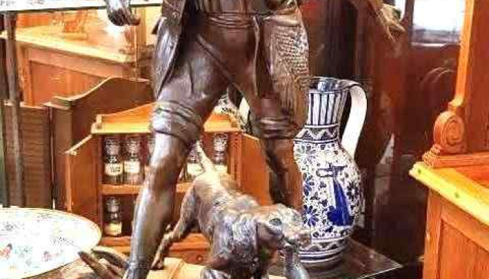 Gran Escultura Antigua Firmada Waagen