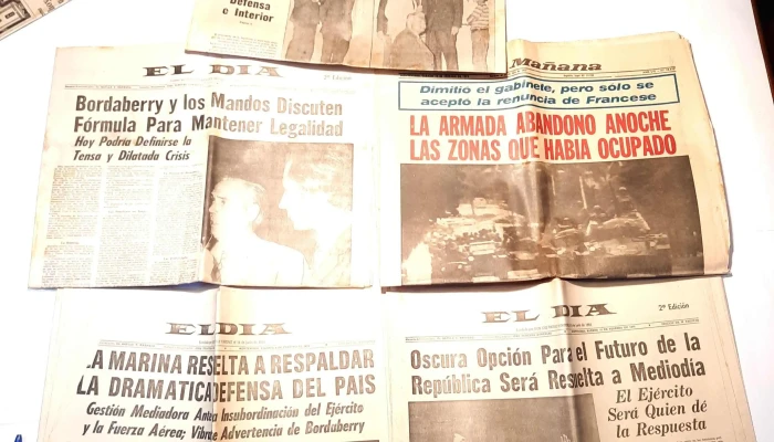 Gran Lote De Periodicos Sobre Golpe De E 3 - 05-06-2021