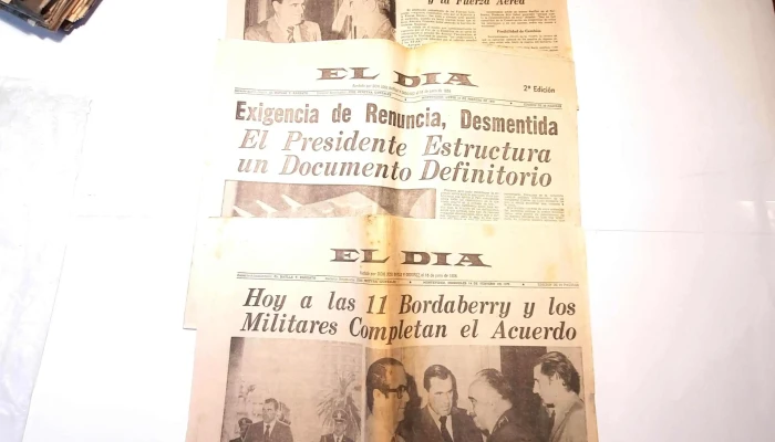 Gran Lote De Periodicos Sobre Golpe De E 5 - 05-06-2021