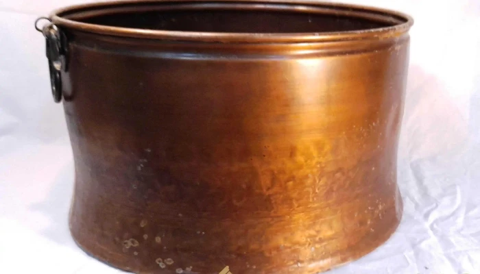 Gran tacho en metal cobreado sano 50 lts