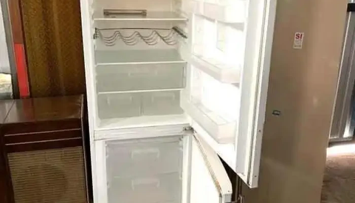 Heladera James Con Freezer -  2 - 06-12-2020