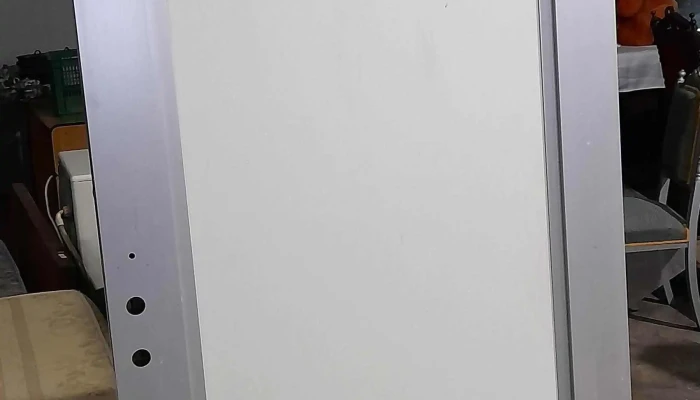 hoja de puerta en aluminio