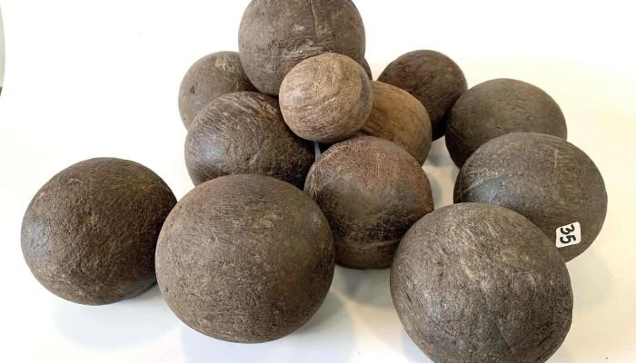 Juego De Bochas En Madera Dura Son 12 Y 1 - 06-12-2020