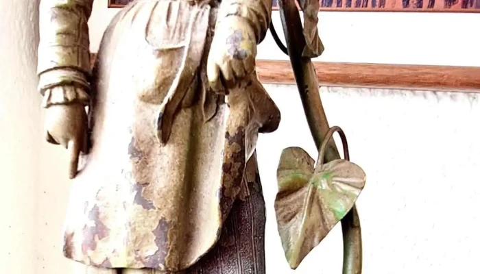 Lampara En Petit Bronce Figura De Dama F 3 - 17-06-2021