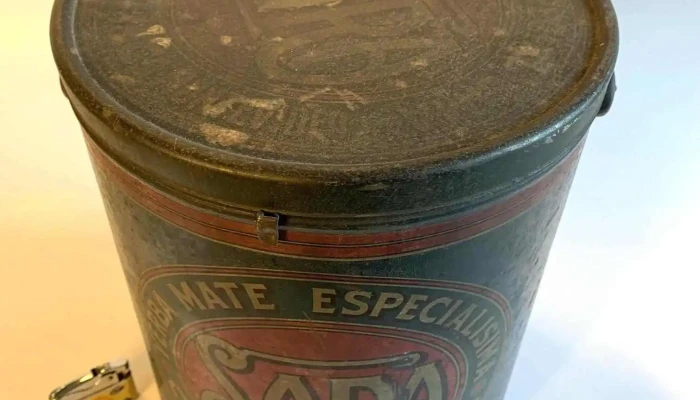 Lata De Yerba Sara -  2 - 06-12-2020