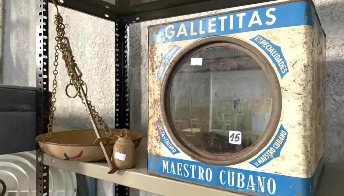 Lata Galletas Maetro Cubano 027 X 027 1 - 06-12-2020