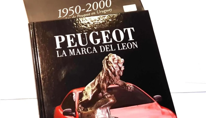 Libro 50 años de Peugeot en Uruguay