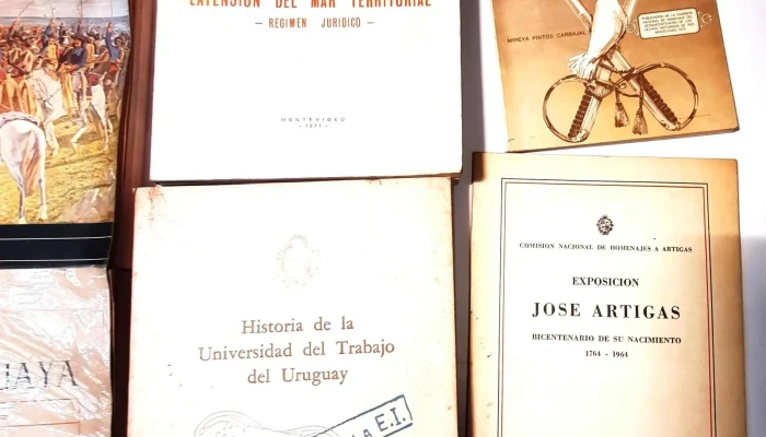 Libros Historia De La Utu Historia Urug 4 - 05-06-2021