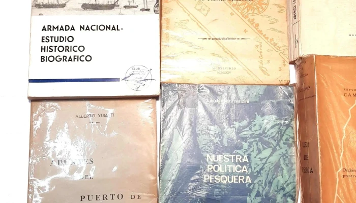 Libros Varios Ley De Pesca Puerto De Mv 3 - 05-06-2021