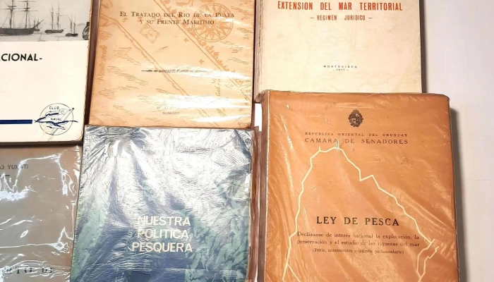 Libros Varios Ley De Pesca Puerto De Mv 4 - 05-06-2021