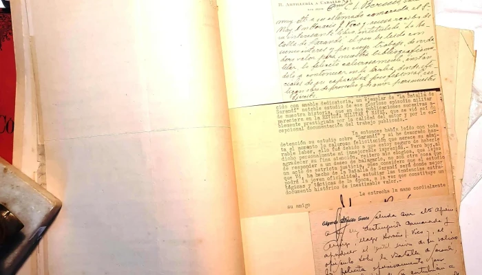 Libros Varios Y Documentos Militaria Co 6 - 05-06-2021