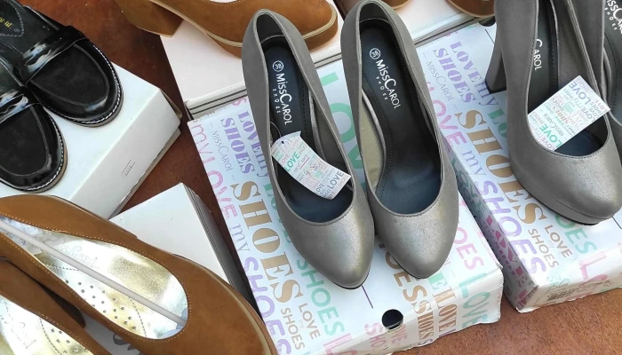 Lote De 6 Pares De Zapatos De Dama -  1 - 30-07-2021