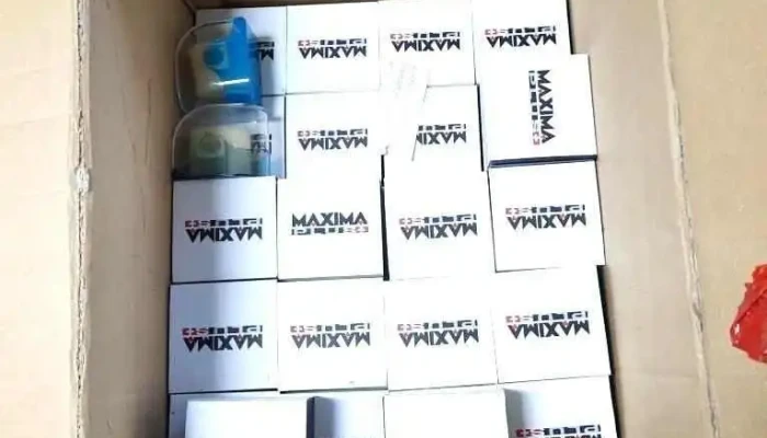 Lote de cajas vacías y estuches de relojes (precio por todo el lote)