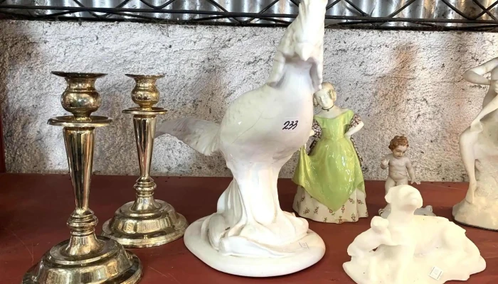 Lote Varios Candelabros Figuras Y Ador 3 - 06-12-2020