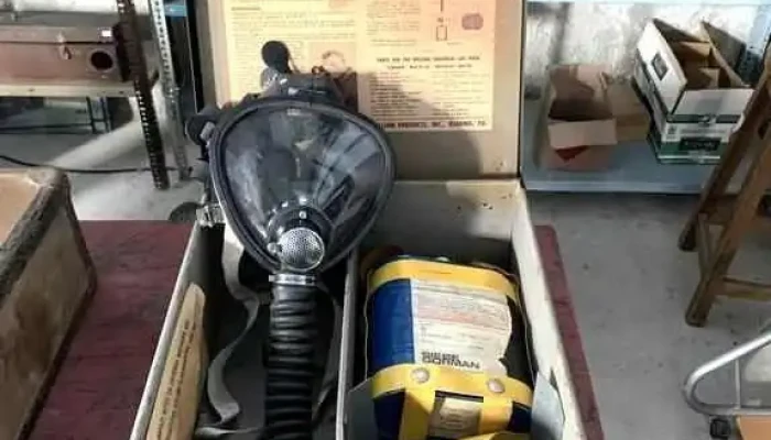 Mascara De Gas Universal 1970