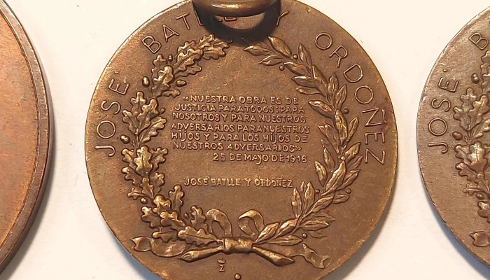 Medallas De Batlle Y Ordonez -  5 - 05-06-2021