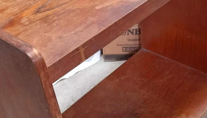 Mesa Auxiliar En Madera Con Estante -  4 - 17-06-2021