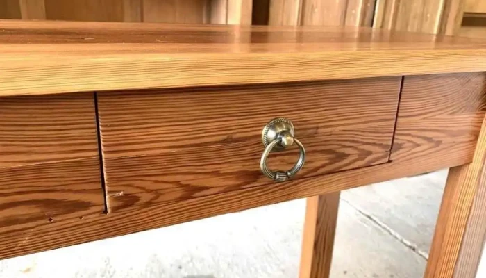 Mesa De Arrimo En Pinotea 2 Cajones 128 4 - 06-12-2020