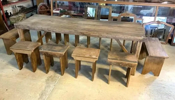 Mesa De Campo en Pino Blanco Con 10 Bancos 2,44 X 0,76 X 0,80 Alto