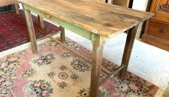 Mesa De Cocina Laqueada Un Cajon 1,48 X 0,68 X 0,82 Alto