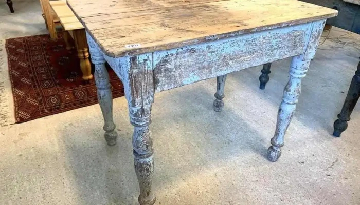 Mesa De Cocina Patas Laqueadas Torneadas 0,86 X 0,60 X 0,75 Alto
