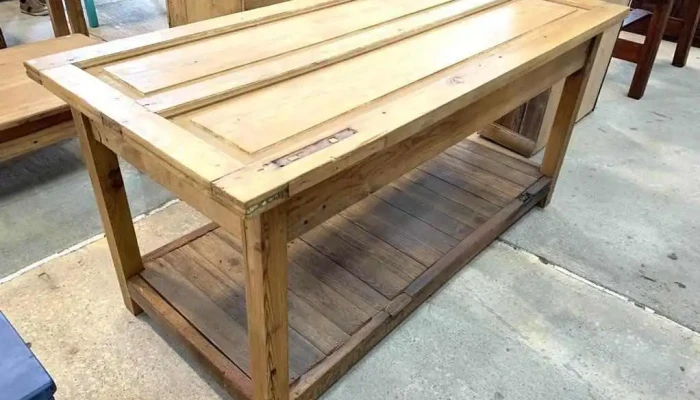 Mesa De Madera Patas De Pinotea Tapa De 3 - 06-12-2020
