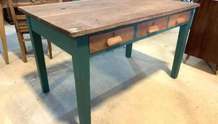 Mesa Escritorio 3 Cajones 1,30 X 0,78 X 0,80 Alto