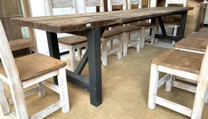 Mesa Patas De Hierro Tapa De Pinotea 31 3 - 06-12-2020