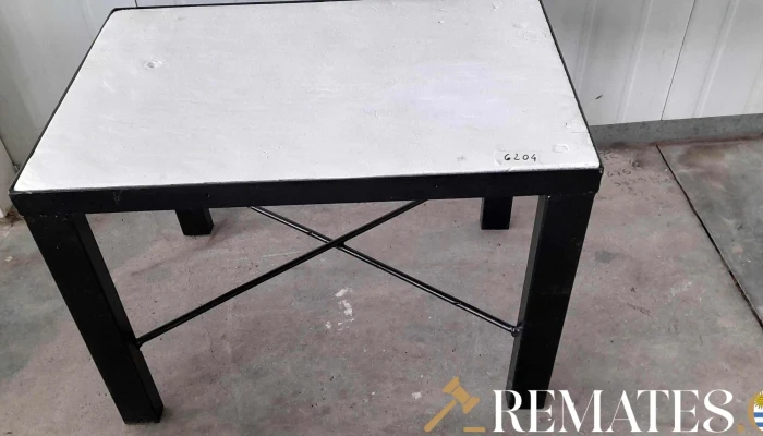 Mesa Ratona Base De Hierro Tapa De Mader 1 - 17-06-2021