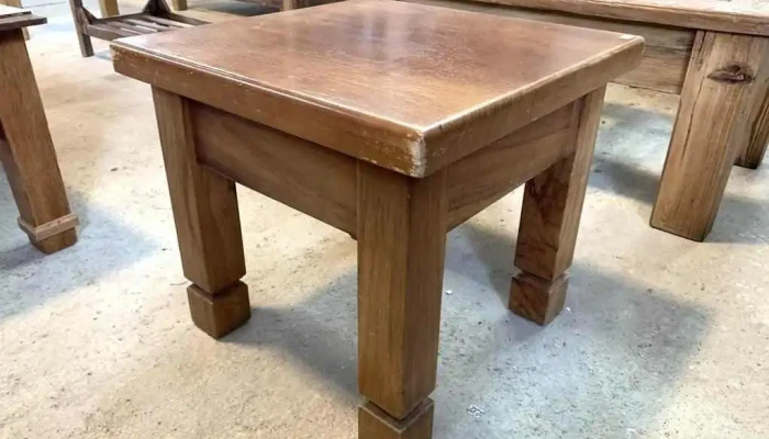 Mesa Ratona En Cedro 049 X 049 X 045 2 - 06-12-2020