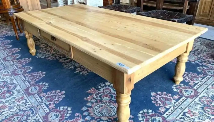 Mesa Ratona En Pino Blanco Con Cajon 1,48 X 0,76 X 0,45