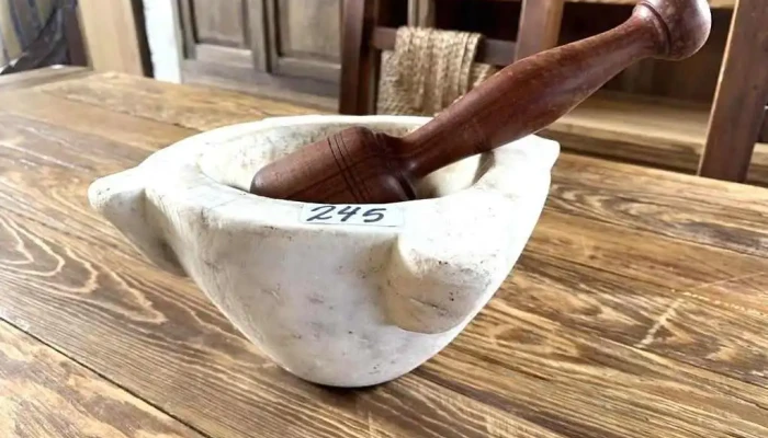 Mortero Con Pilon   0,20 Diam