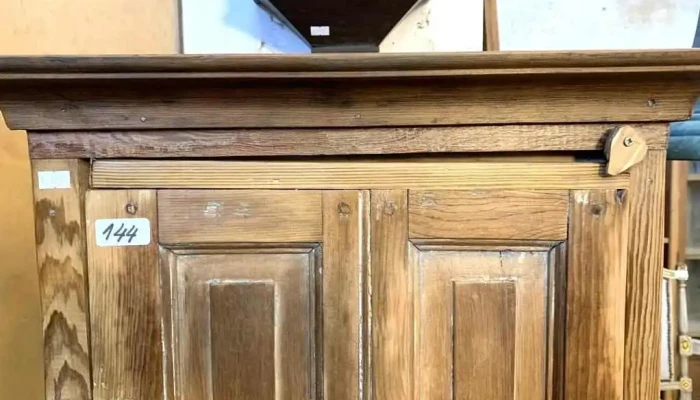 Mueble Auxiliar En Pinotea 1 Puerta 1 Ca 6 - 06-12-2020
