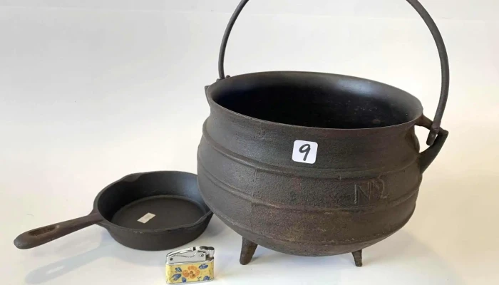 Olla Numero 2 Y Sarten pequeño de hierro fundido