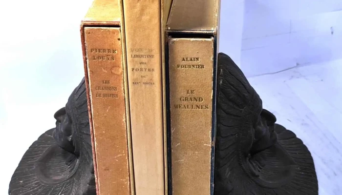 Par De Aprieta Libros Bronce Macizo Indi 2 - 17-06-2021