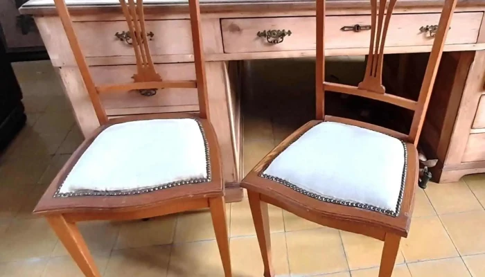 Par de sillas de estilo en roble