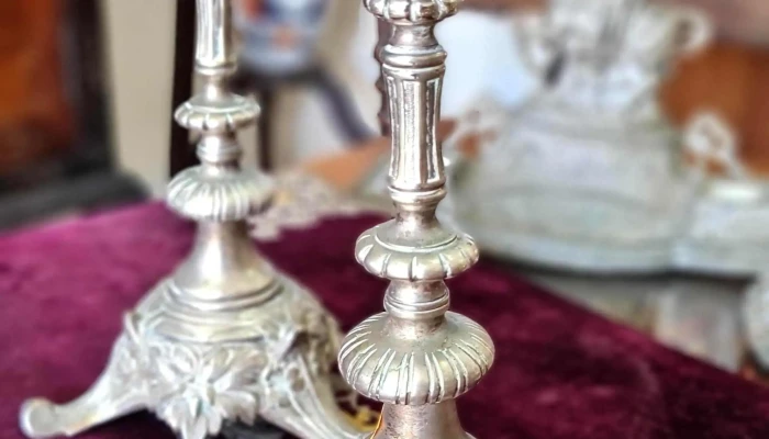 Pareja De Candelabros En Bronce Color Pl 1 - 17-06-2021