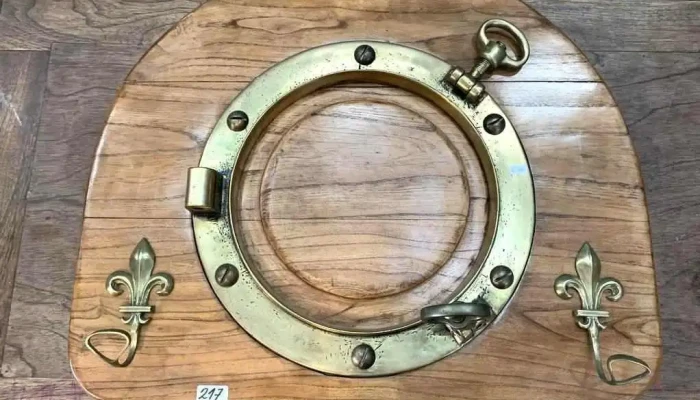 Perchero Ojo De Buey En Bronce 074 X 0 2 - 06-12-2020