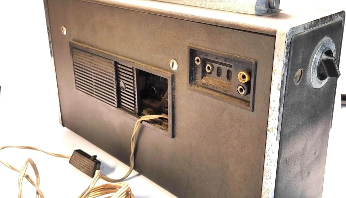 Radio Grundig Satellit Alemana Transisto 3 - 05-06-2021