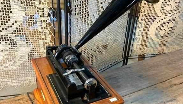 Radio Replica Fonografo Electrica Con Ca 3 - 06-12-2020
