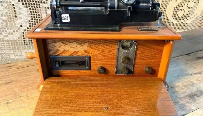 Radio Replica Fonografo Electrica Con Ca 4 - 06-12-2020
