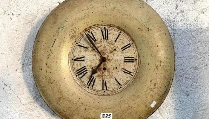 Reloj De Chapa La Buena Estrella 048 Di 3 - 06-12-2020