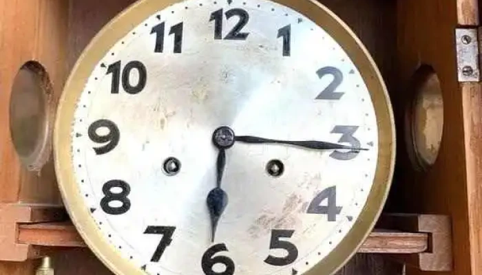 Reloj De Pared Mueble En Roble 12 Carri 2 - 06-12-2020