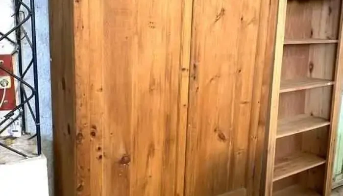 Ropero En Pino Blanco De 2 Puertas 1 Cajon 1,30 X 0,40 X 2,04 Alto