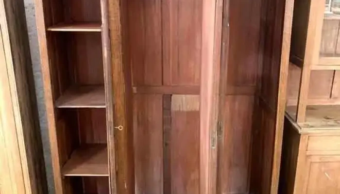 Ropero En Roble Con Espejo Biselado 122 2 - 06-12-2020