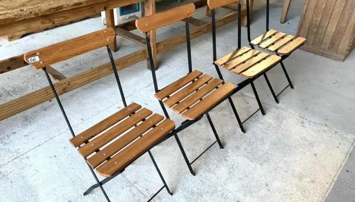 Sillas Plegables en hierro y Pinotea