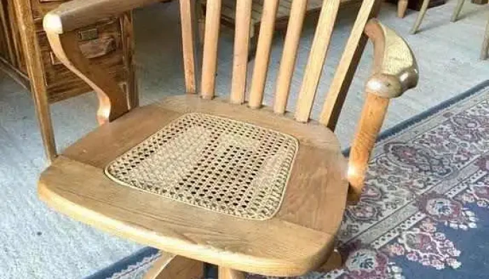Sillon De Escritorio En Roble Giratorio -  1 - 06-12-2020
