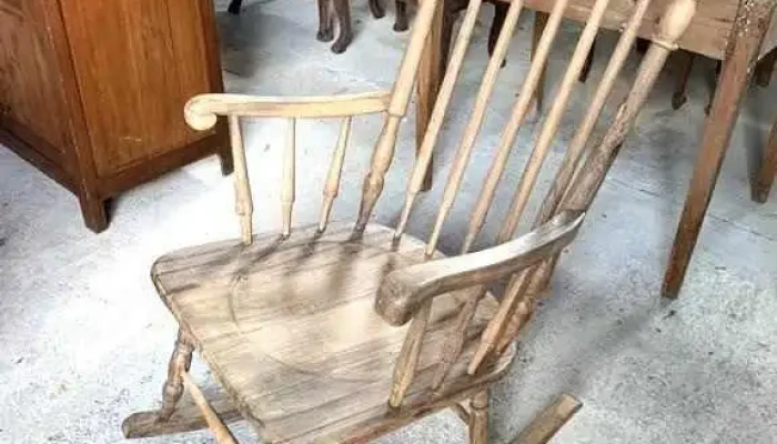 Sillon Mecedor Windsor En Petiribi -  2 - 06-12-2020