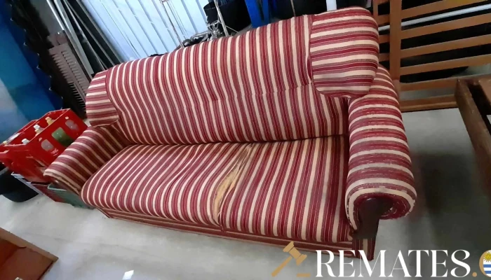 Sofa De 3 Cuerpos Tapizado A Rallas Rojo 5 - 17-06-2021